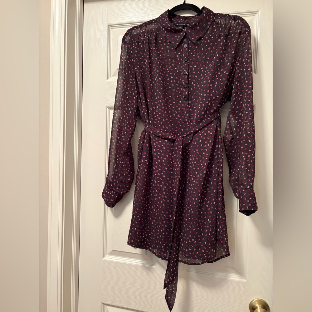 Vintage I Love Ronson Sheer Collared Gray Dress With Burgundy Floral Pattern